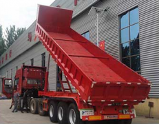 半掛車(chē)運(yùn)輸